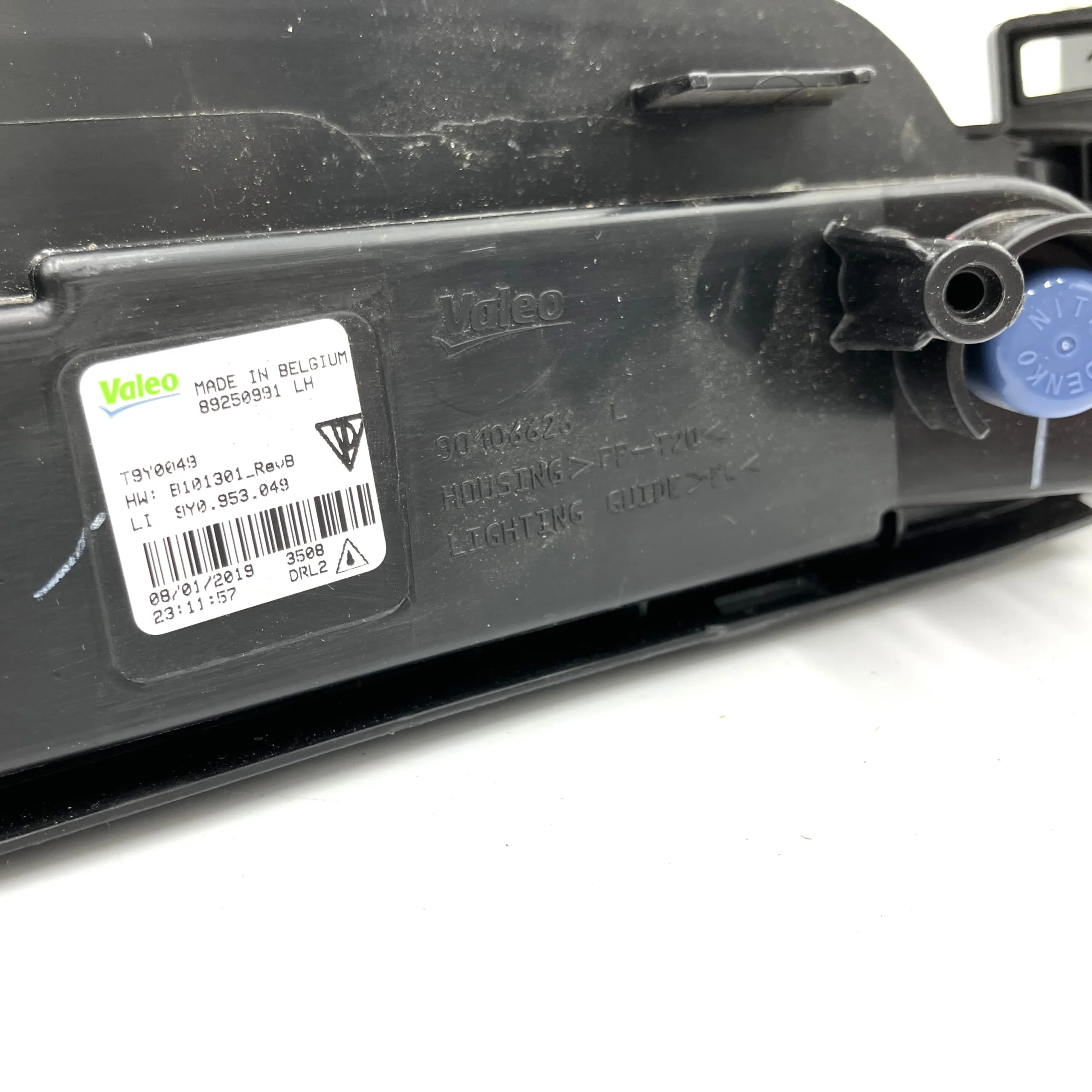 LED-Blinker für den Porsche Cayenne 9Y0 Turbo, Baujahr 2018 – Original (9Y0953049) – Bild 3